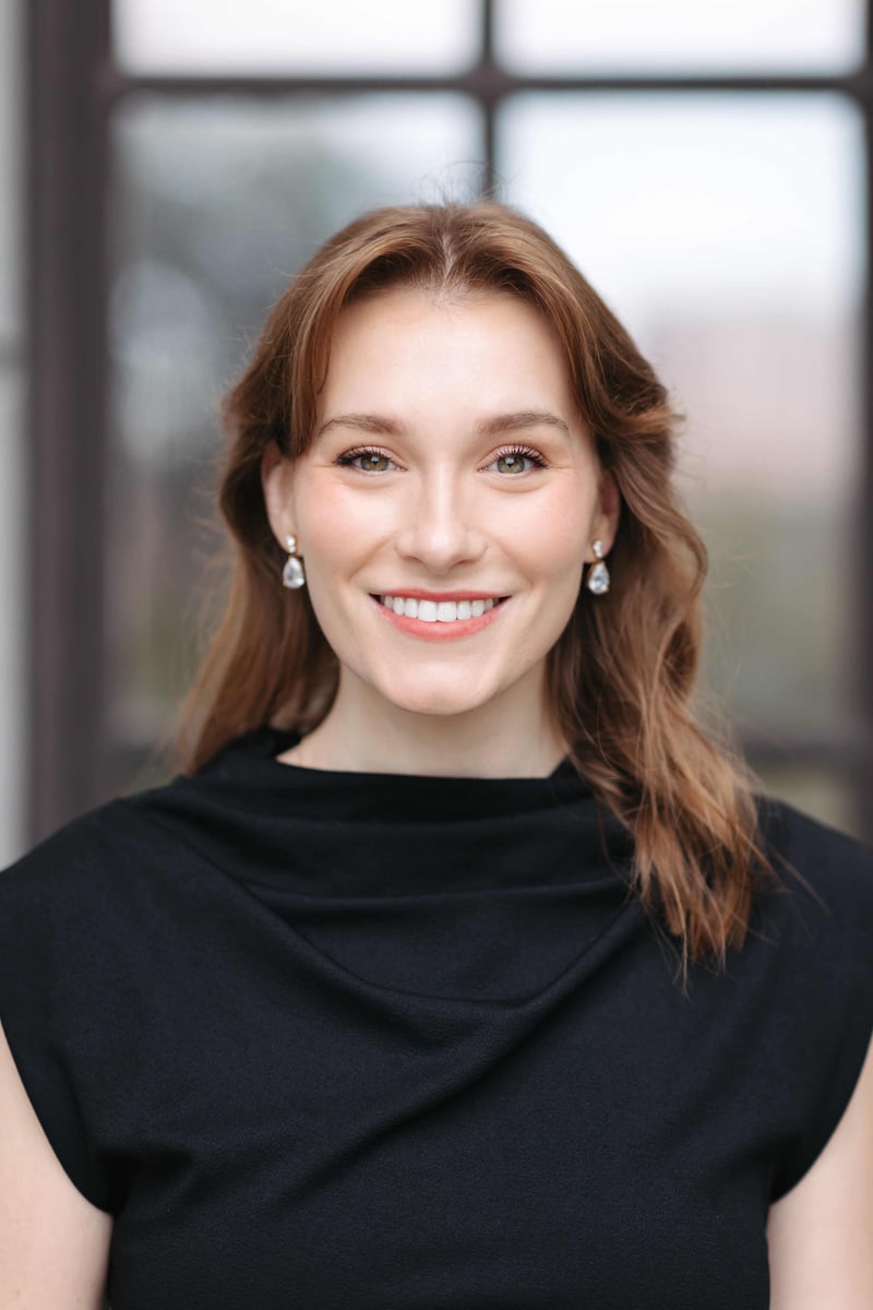 professional headshots examples-professional headshots near me-headshots nyc-headshot photographers nyc-nyc headshot